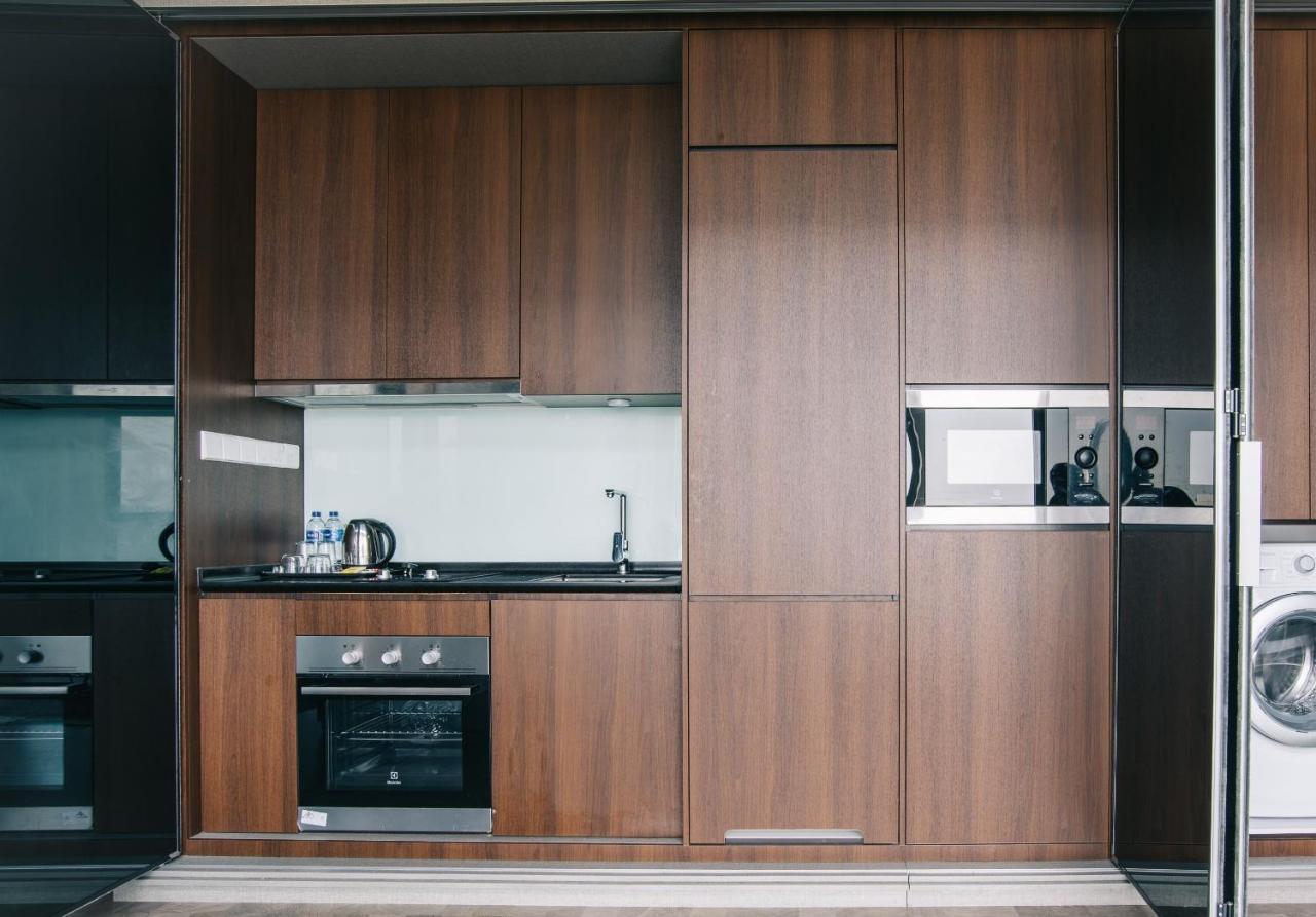Expressionz Professional Suites By Mykey Kuala Lumpur Eksteriør bilde A kitchen in a serviced apartment