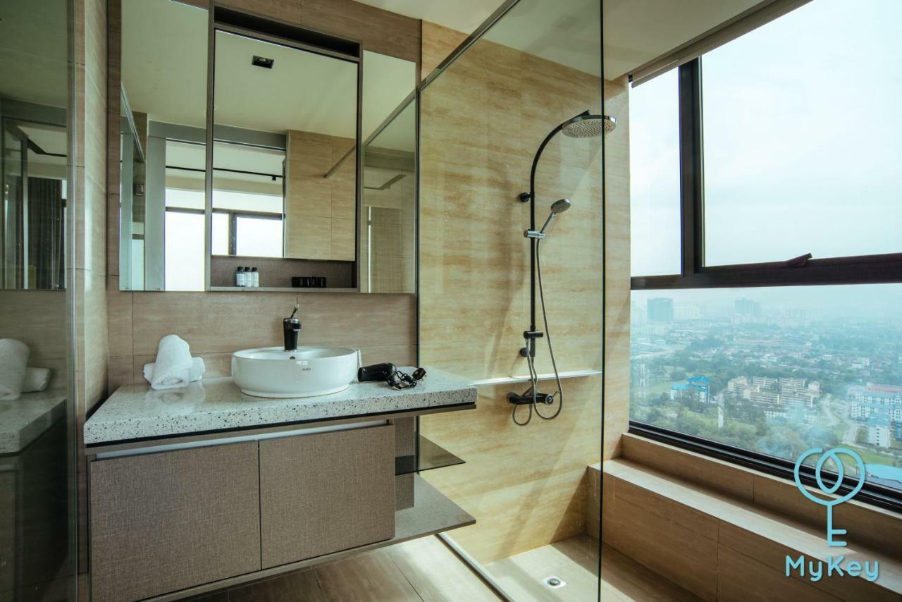 Expressionz Professional Suites By Mykey Kuala Lumpur Eksteriør bilde Bathroom