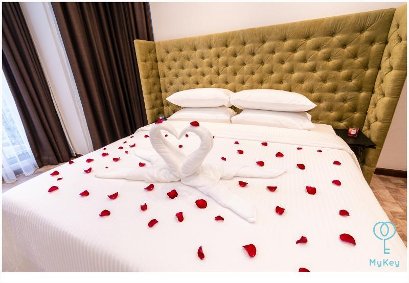Expressionz Professional Suites By Mykey Kuala Lumpur Eksteriør bilde Deluxe Suite